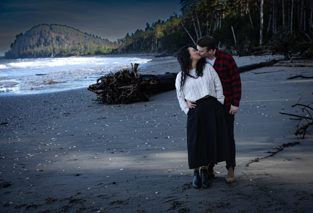 Romantic couples photography in Okanagan BC – professional photographer service.